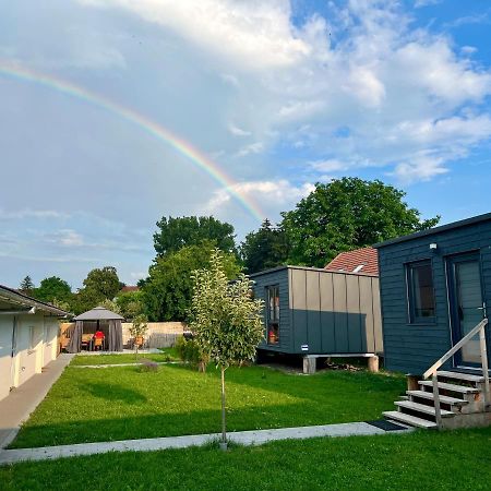 Pixel - Tiny Campus Villa Tîrgu Secuiesc Eksteriør bilde