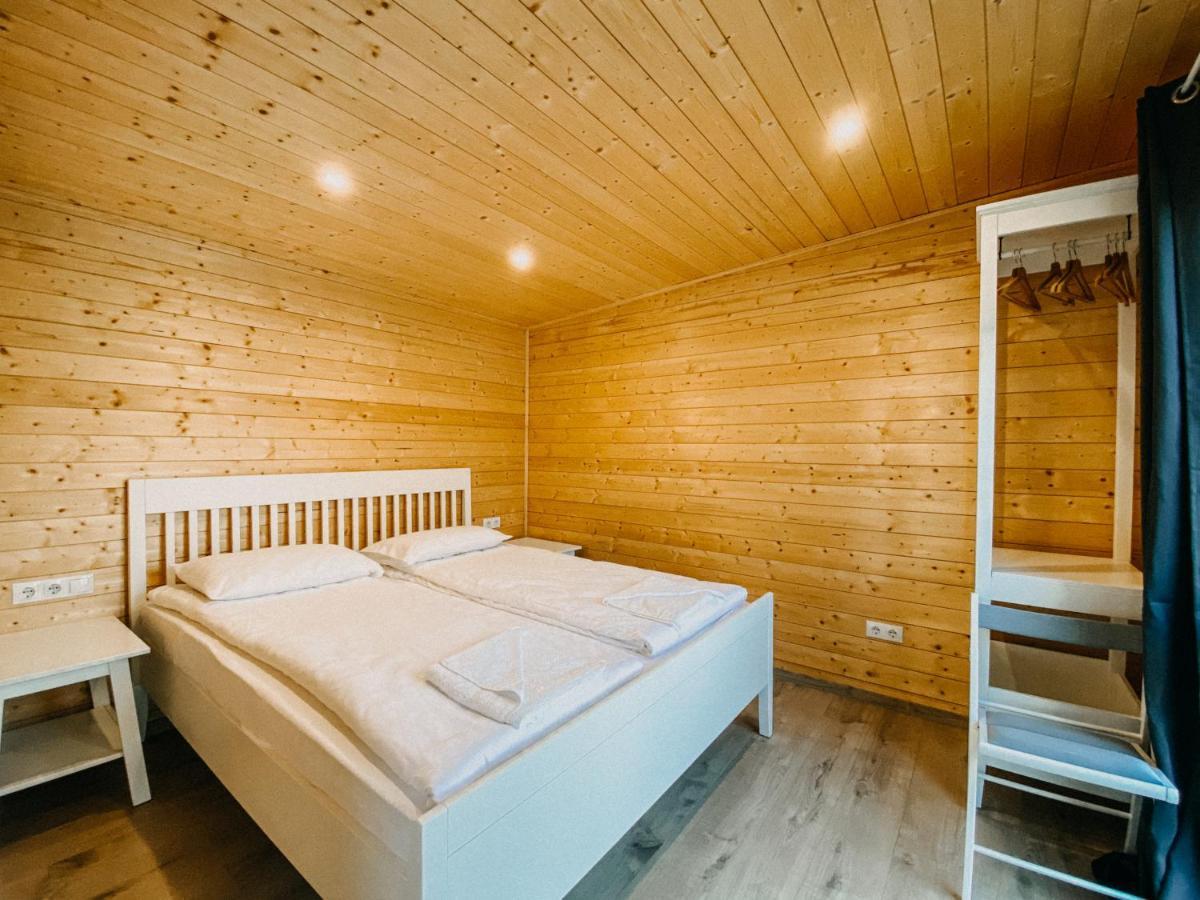 Pixel - Tiny Campus Villa Tîrgu Secuiesc Eksteriør bilde