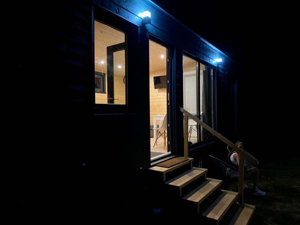 Pixel - Tiny Campus Villa Tîrgu Secuiesc Eksteriør bilde