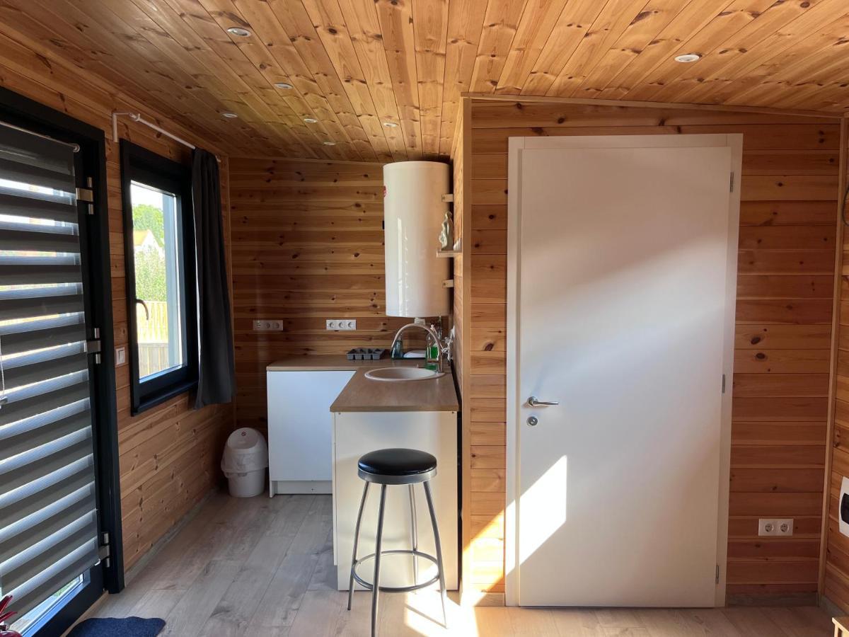 Pixel - Tiny Campus Villa Tîrgu Secuiesc Eksteriør bilde