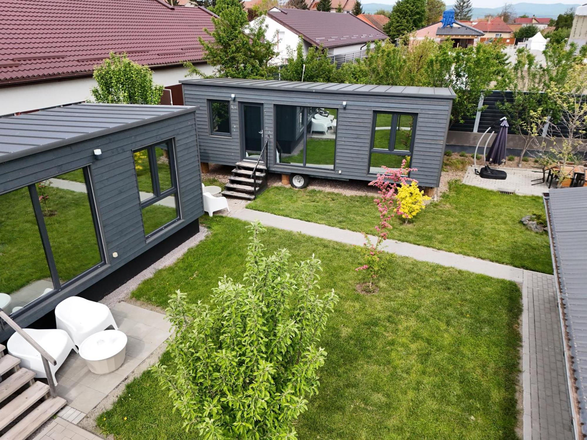 Pixel - Tiny Campus Villa Tîrgu Secuiesc Eksteriør bilde